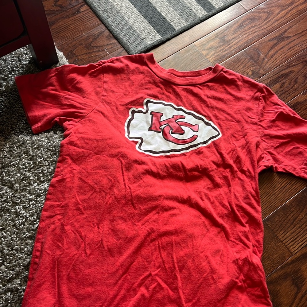 Child’s Kansas City Chiefs, NFL T-shirt.  Size L (14-16)